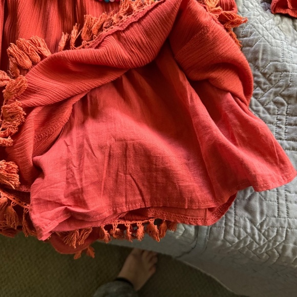 Selfie Leslie Red Romper Off Shoulder Tassels Size Small Boho - Picture 10 of 13